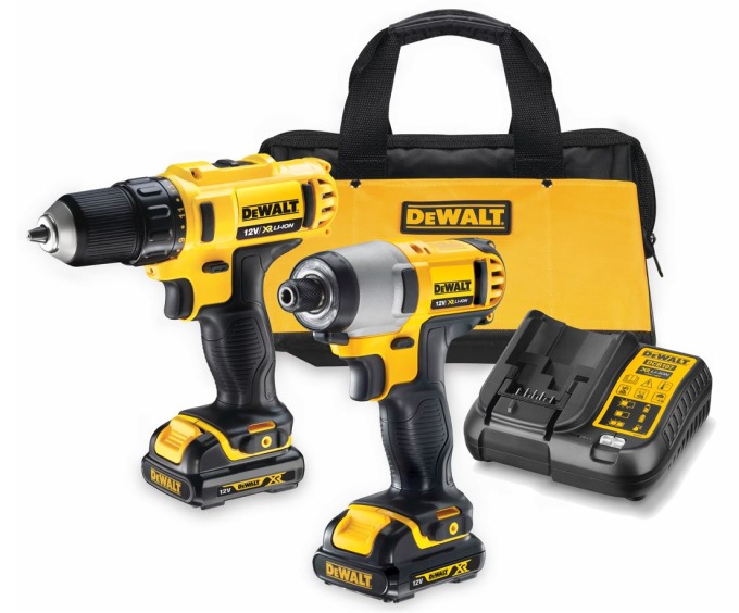 DCK211C2 DeWALT 10,8 / 12VOLT AKU KOMBO SADA VRTAČKA / ŠROUBOVÁK DCD710 A RÁZOVÝ UTAHOVÁK 1/4" DCF815 + 2 X BATERIE XR LI-ION 1,3Ah,  NABÍJEČKA, ULOŽENO V BRAŠNĚ